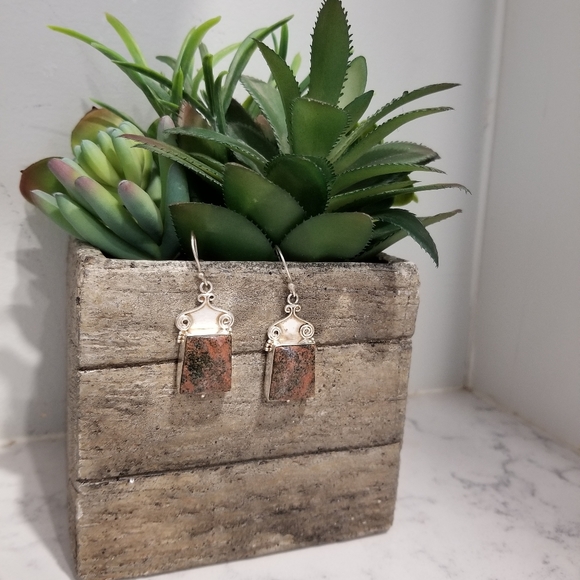 💎VINTAGE STERLING SILVER EARRINGS - Picture 1 of 7